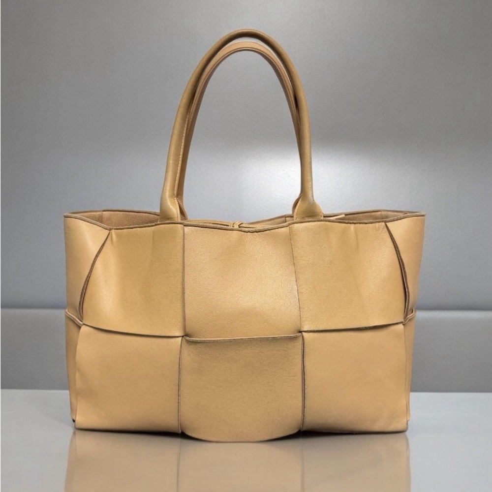 Bottega Veneta Napa Maxi Intrecciato Medium Arco Tote Almond